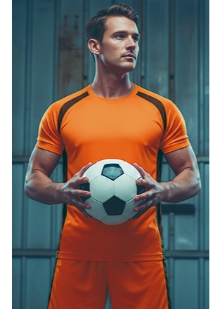 Echipament sportiv tricou si pantalon MARACANA set 35 lei